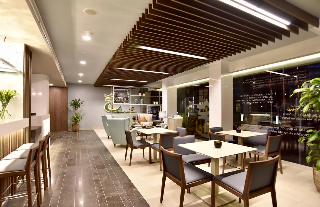 TC Hotel Doña Luisa-1